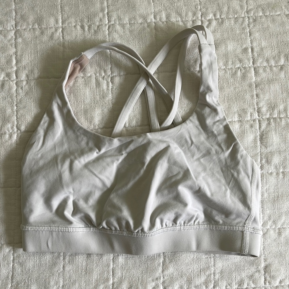 Lululemon White Energy Bra 4